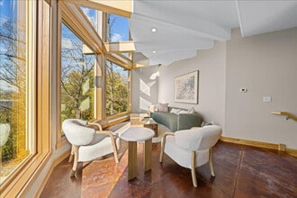 1248 WI-35 in Hudson, WI - Foto de edificio - Building Photo