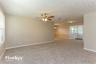 2517 Columbine Dr N in Jacksonville, FL - Building Photo - Building Photo