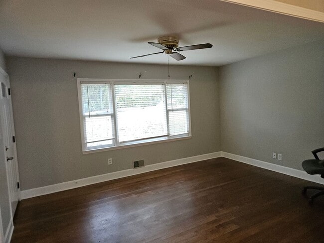 2695 Sandtown Rd SW in Marietta, GA - Building Photo - Building Photo