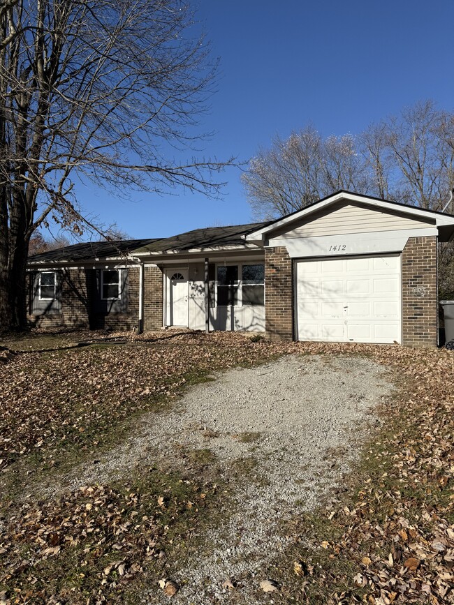 property at 1412 Wolf Ct