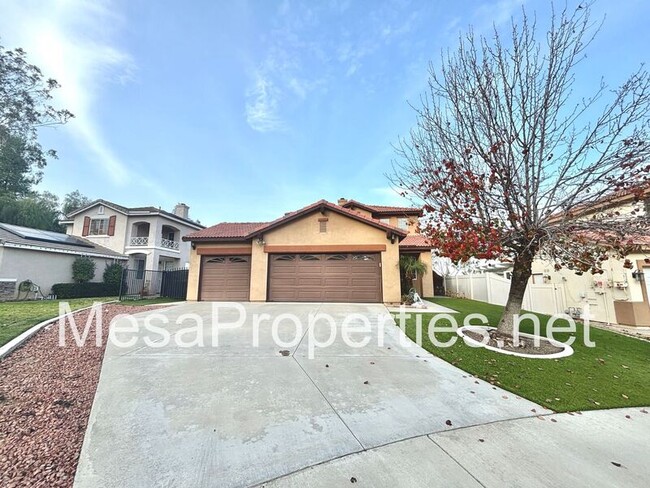 17794 Morning Rock Cir in Riverside, CA - Building Photo - Building Photo