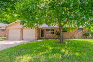 3813 Lancelot Ln in Temple, TX - Building Photo