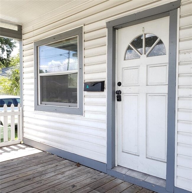 2403 Durham St in Tampa, FL - Building Photo - Building Photo