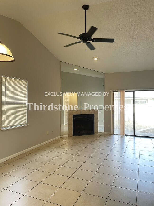 5128 Indian Lakes Ct