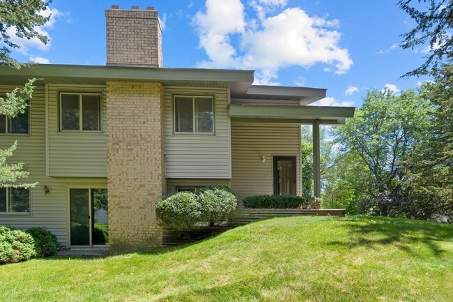 property at 9774 Dorset Ln