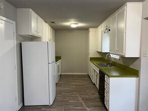 1610 Gallagher Dr in Sherman, TX - Building Photo - Building Photo