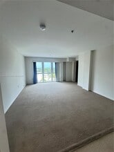 5779 SW 72nd Ave in Miami, FL - Building Photo - Building Photo
