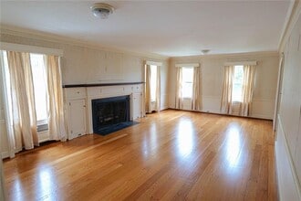 36-36 Underwood St. in Pawtucket, RI - Building Photo - Building Photo