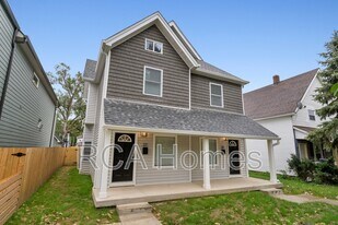 35 N Walcott St in Indianapolis, IN - Building Photo