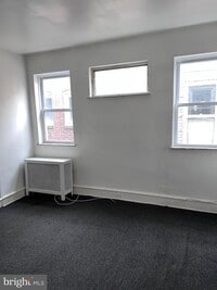 6022 Carpenter St photo'