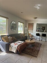 11850 SW 81st Rd in Miami, FL - Building Photo - Building Photo