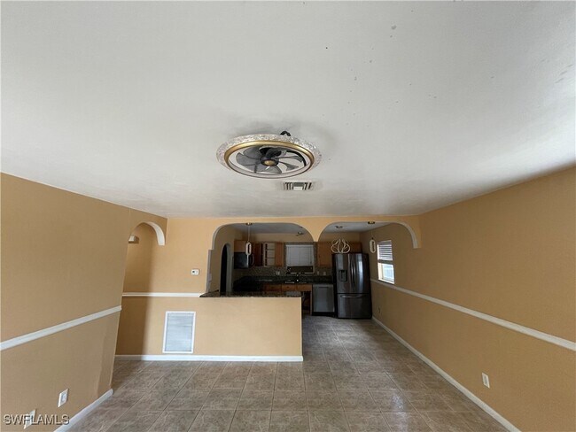 12064 Sitterley St in Naples, FL - Building Photo - Building Photo