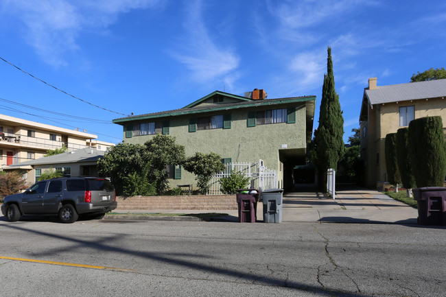 621 E Lomita Ave in Glendale, CA - Building Photo - Building Photo