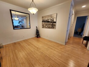 630 Idaho Ave, Unit 107 in Santa Monica, CA - Building Photo - Building Photo