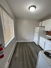 Park Place Apartments in Lincoln Park, MI - Foto de edificio - Building Photo