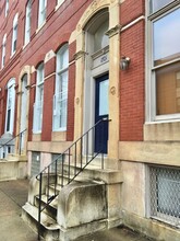 1701 N Calvert St in Baltimore, MD - Building Photo - Building Photo