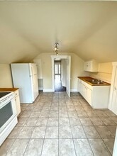 1747 6th St in Bremerton, WA - Building Photo - Building Photo