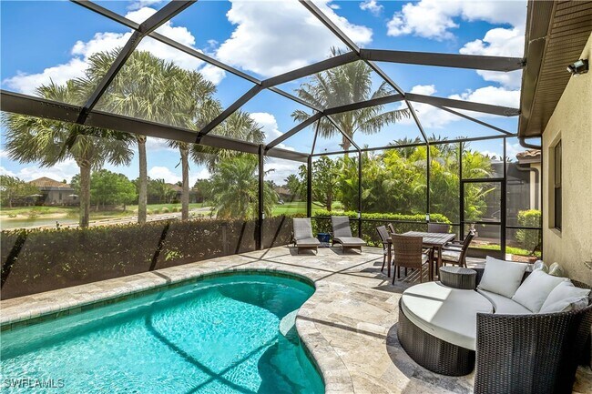 28525 Longford Ct in Bonita Springs, FL - Foto de edificio - Building Photo