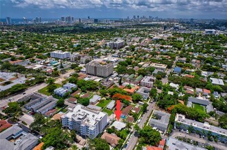 517 S 19th Ave in Hollywood, FL - Building Photo - Building Photo