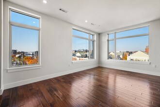 99 Sumner St in Boston, MA - Building Photo - Building Photo