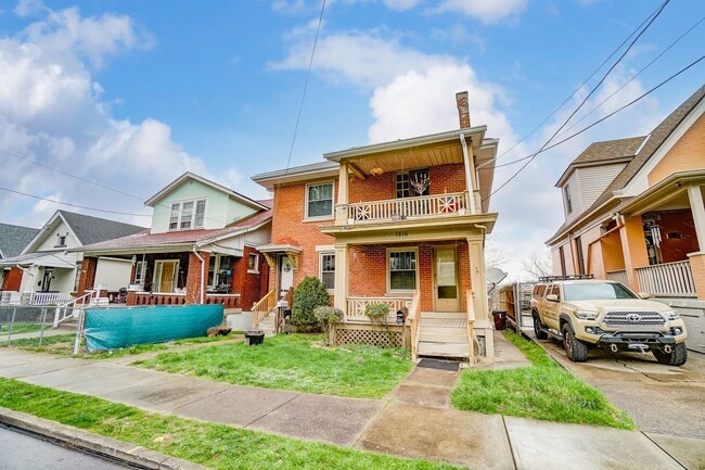 1816 Jefferson Ave in Covington, KY - Building Photo - Building Photo