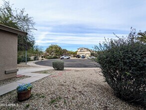 16071 W Gelding Dr in Surprise, AZ - Building Photo - Building Photo