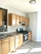 705 22nd St in Union City, NJ - Building Photo