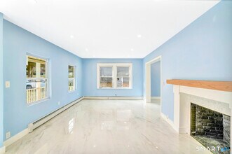 341 Lincoln St in Waterbury, CT - Building Photo - Building Photo