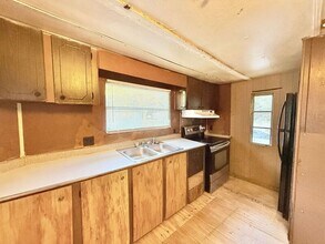 531 Amber St in Pensacola, FL - Building Photo - Building Photo