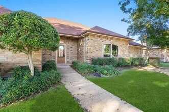 1106 Tahlequah Trail in Carrollton, TX - Building Photo - Building Photo