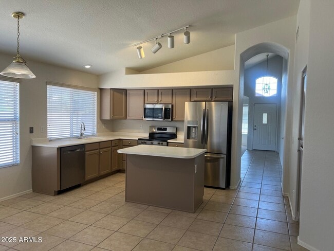 3960 E Harvard Ave in Gilbert, AZ - Foto de edificio - Building Photo
