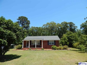 2333 W McCown Dr in Florence, SC - Building Photo - Building Photo