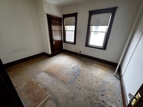 104 Boylston St, Unit 2 in Watertown, MA - Building Photo - Building Photo