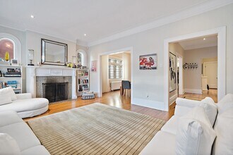 29 Ave. Church Hill in Westmount, QC - Building Photo - Building Photo