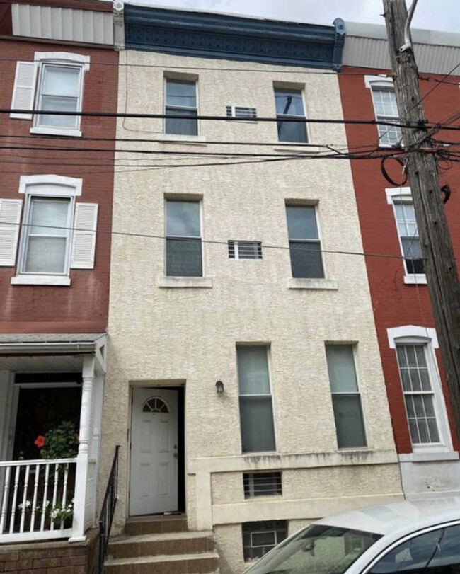 2018 N 8th St | Rentals in Philadelphia, PA