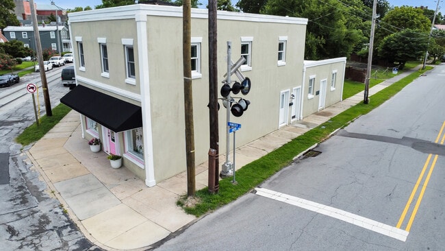 property at 501 Queen St