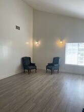 15651 Rayen St in North Hills, CA - Building Photo - Building Photo
