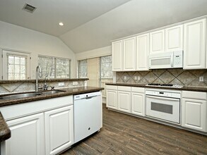 15126 Galena Dr in Austin, TX - Building Photo - Building Photo