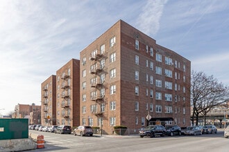 180 Van Cortlandt Park S in Bronx, NY - Building Photo - Building Photo