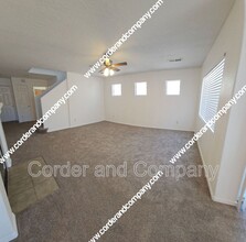 304 Pequin Tr SE in Albuquerque, NM - Building Photo - Building Photo