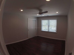 267 Central Ave, Unit a in Metuchen, NJ - Foto de edificio - Building Photo