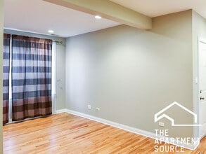 3810 N Marshfield Ave, Unit 1D in Chicago, IL - Building Photo - Building Photo