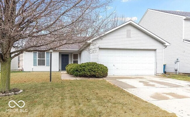 10414 Kensil St in Indianapolis, IN - Building Photo - Building Photo