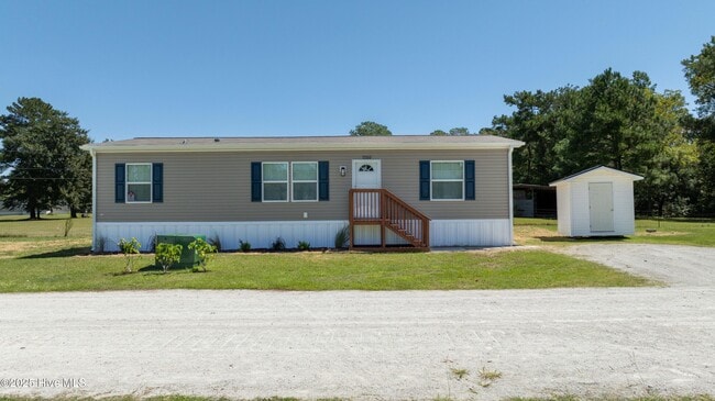 property at 1118 Old Tar Landing Rd
