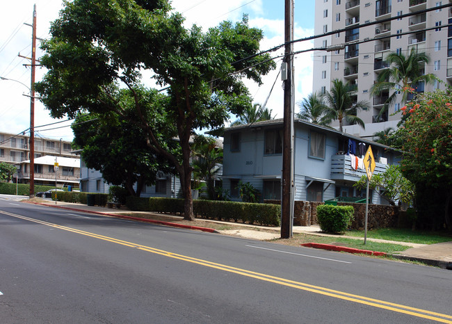 2904-2910 Date St in Honolulu, HI - Foto de edificio - Building Photo