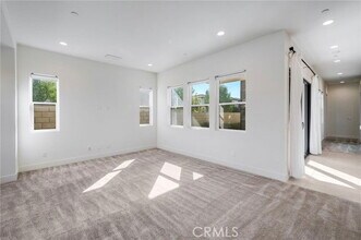 106 Draw in Irvine, CA - Building Photo - Building Photo