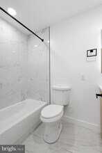 25 Autumn Ln in Levittown, PA - Building Photo - Building Photo