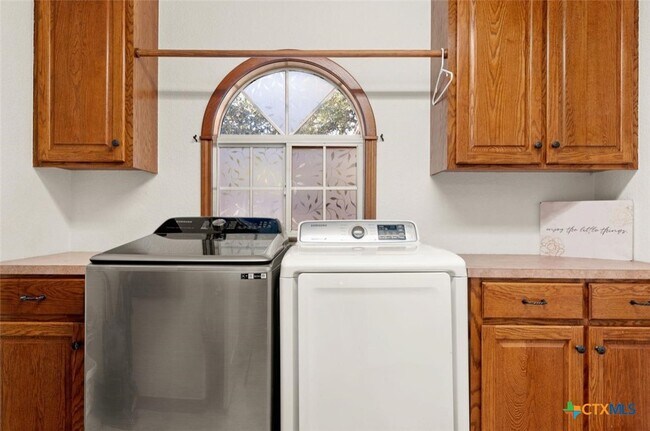 property at 481 Lorne Rd