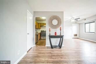 6220 Edsall Rd in Alexandria, VA - Building Photo - Building Photo