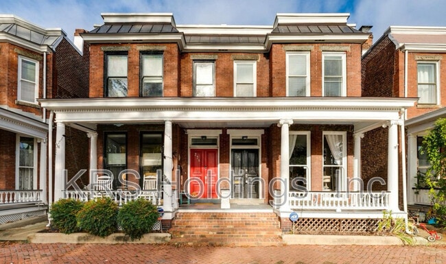 property at 228 N 32nd St